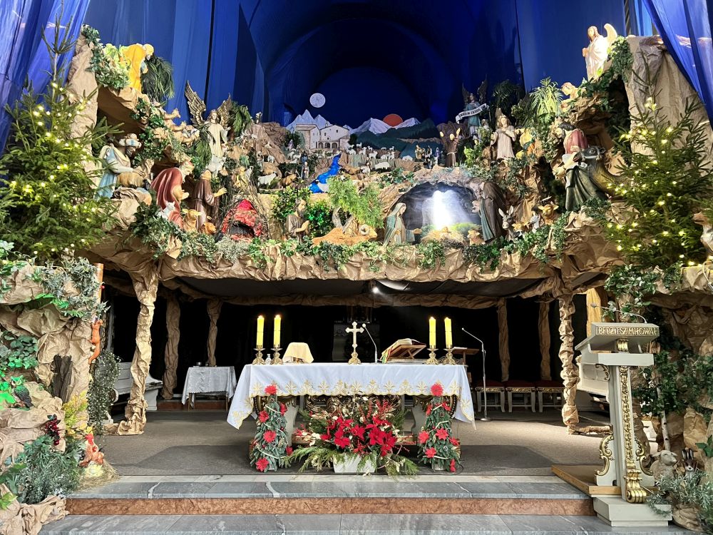 Największa szopka bożonarodzeniowa w Europie znajduje się w Poznaniu