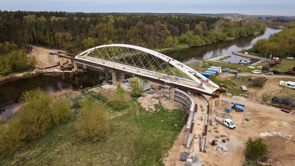 Nowa kładka przez Wartę połączy Poznań i Czerwonak. Otwarcie już w wakacje
