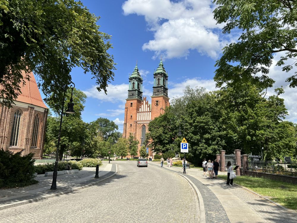 Boże Ciało 2026. Godziny i trasy procesji w Poznaniu