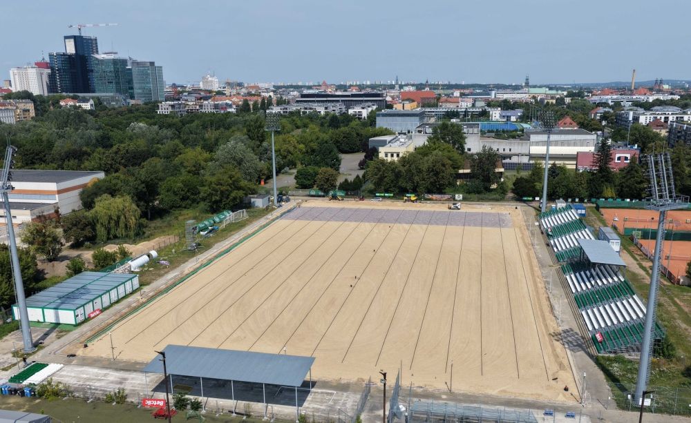 Modernizacja boiska Warty Poznań. „Ogródek” coraz bardziej nowoczesny