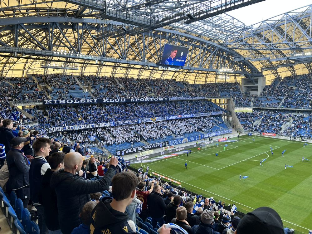 Terminarz Lecha Poznań w Lidze Europy. Kiedy i z kim zagra Kolejorz?